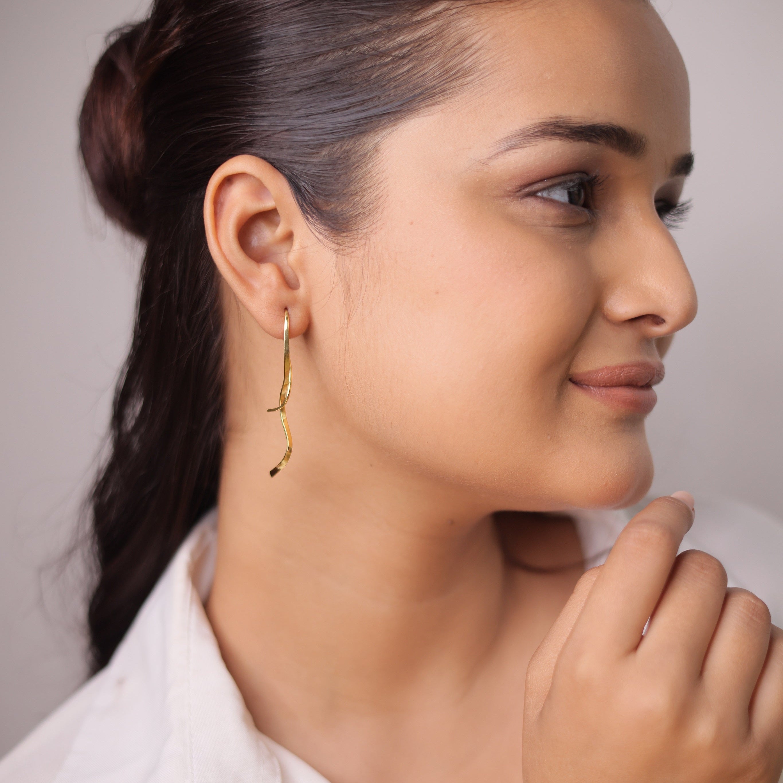 92.5 Sterling Silver Light Weight Gold Plated Spiral Design Threader Earrings For Women By Kesardeep